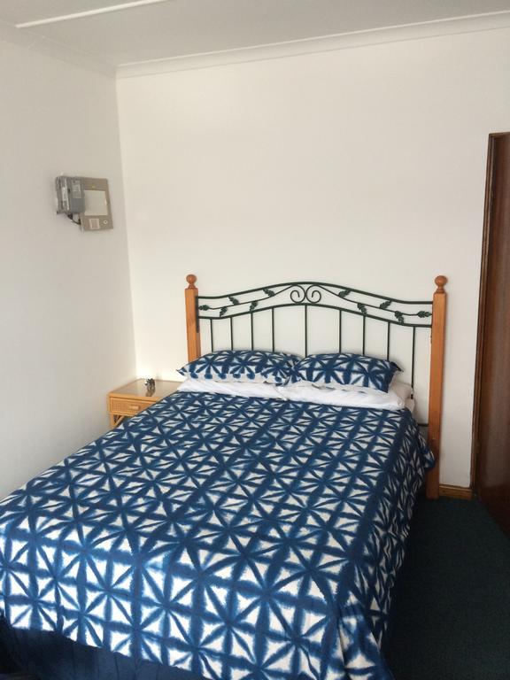 Backpacker Apartments Plettenbergbaai Kamer foto