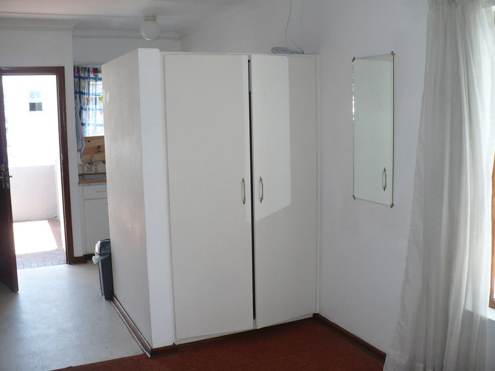 Backpacker Apartments Plettenbergbaai Buitenkant foto